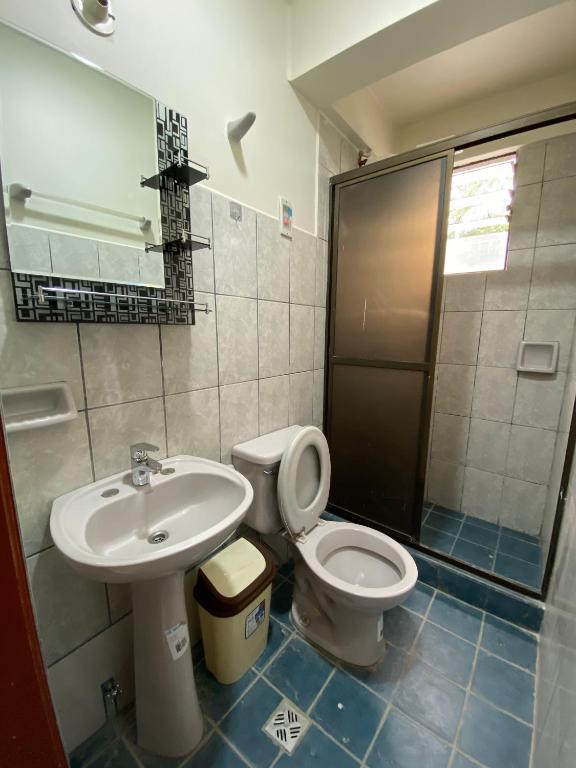 Edificio Geronimo, Pasillo Garosu, Hab 1 - 2