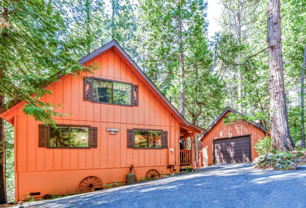 Camerons Catch, Arnold