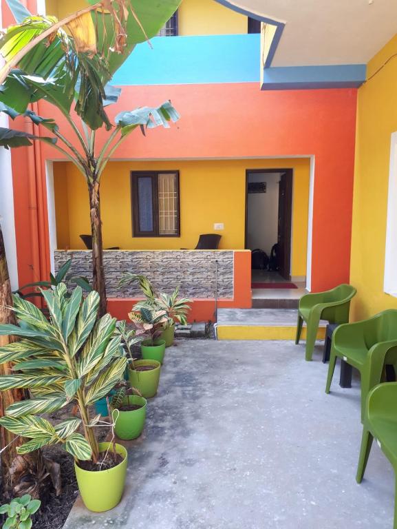 Squirrel Nest Guest House