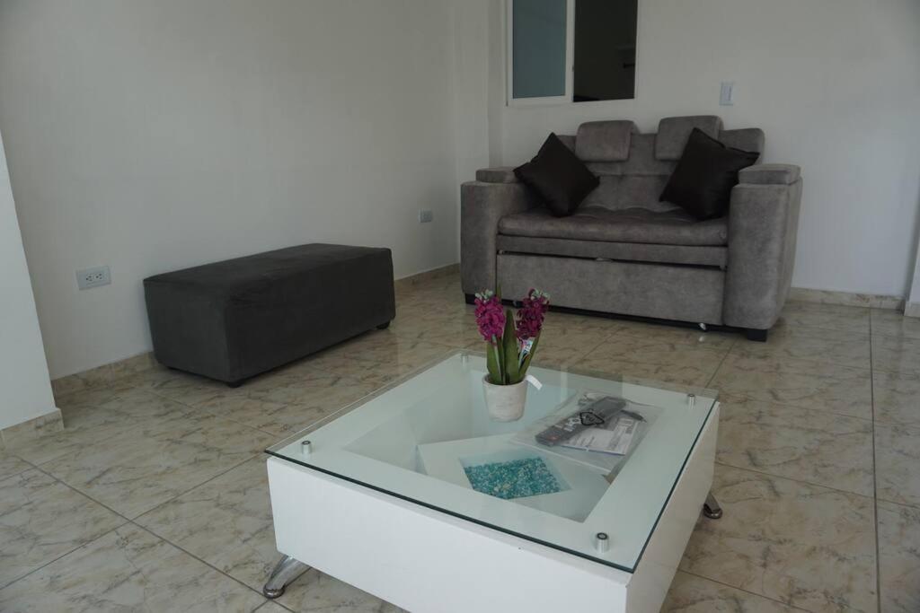 Cómodo apartamento central en Cali sobre la 5ta 301 - 5