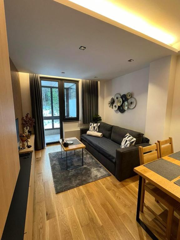 Heidi apartmani - Aparthotel Zlatni Javor - 1