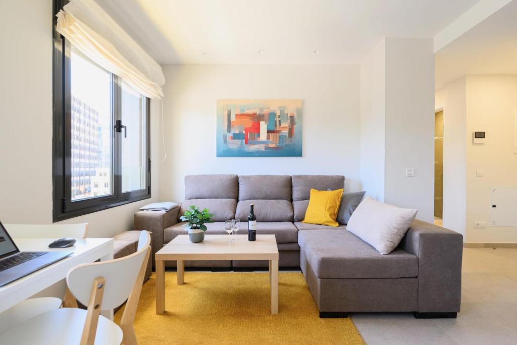 Brand New 2BR with Auto Check-In - 2