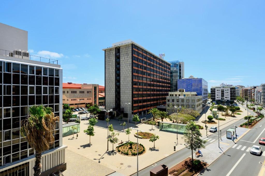 Brand New 2BR with Auto Check-In - 5