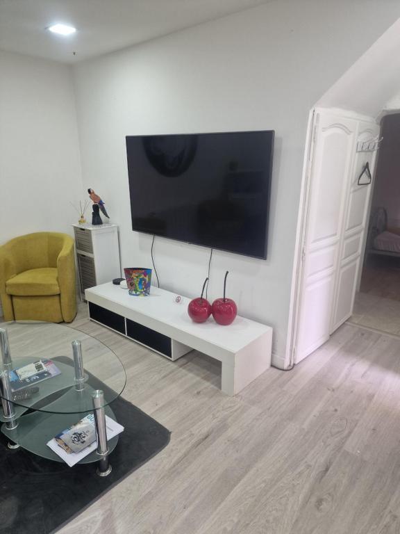 MAISON CLIMATISEE ,2 CHAMBRES, PARKING compris - 4