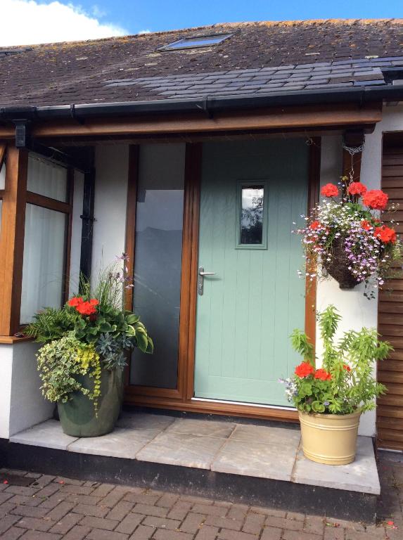 The Burrows (ladybird lodgings), Stoke Gabriel