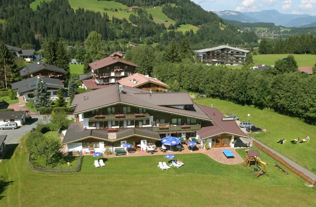 Alpenhotel Landhaus Küchl, hotel en Kirchberg in Tirol
