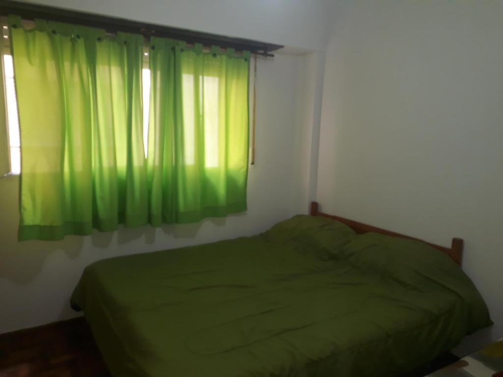DEPARTAMENTO 2 AMBIENTES PLAZA COLON-1 CUADRA PLAYA-WIFI/TV - 3