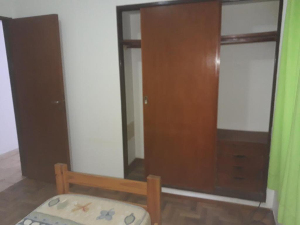 DEPARTAMENTO 2 AMBIENTES PLAZA COLON-1 CUADRA PLAYA-WIFI/TV - 4