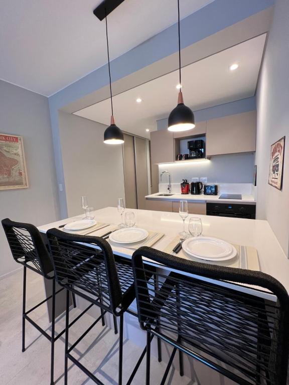 Modern Studio with Premium Amenities - 5