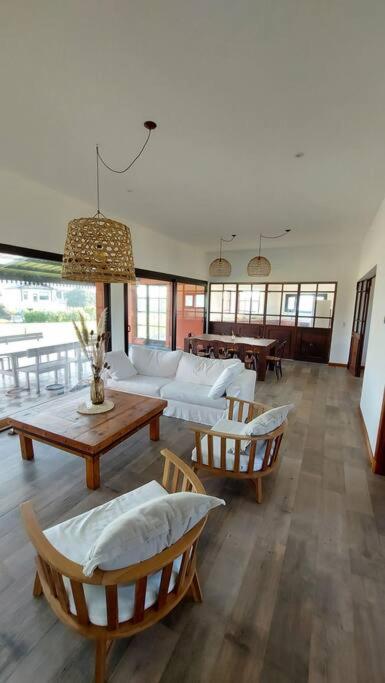 Check and Home - Casa Arenas del Sur - 7 Huéspedes en Barrio Privado - 5