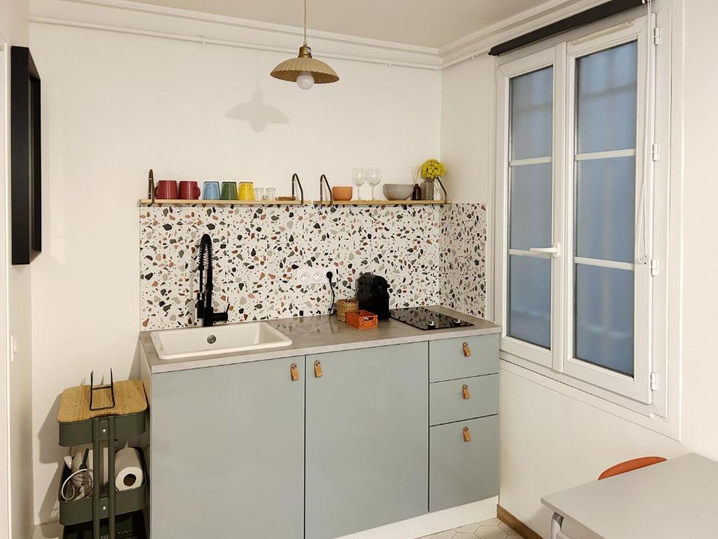 STUDIO TOURNELLES 75003 Paris Center - 4