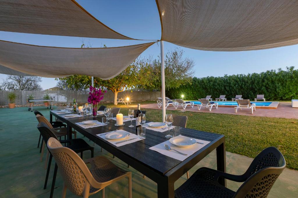 Villa near San Antonio Sleeps 10 - 4