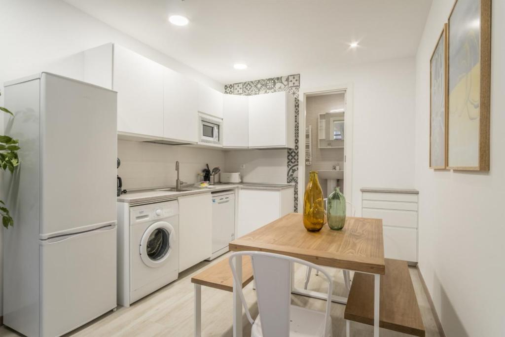 1 bedroom 1.5 bathrooms furnished - Delicias Atocha - Modern - MintyStay - 4
