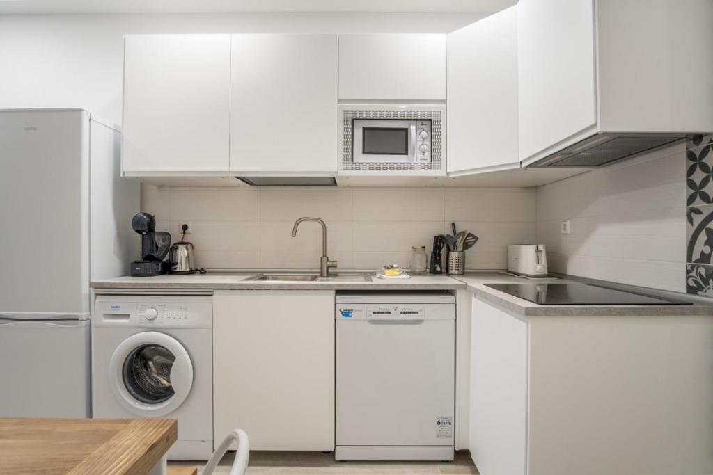 1 bedroom 1.5 bathrooms furnished - Delicias Atocha - Modern - MintyStay - 5