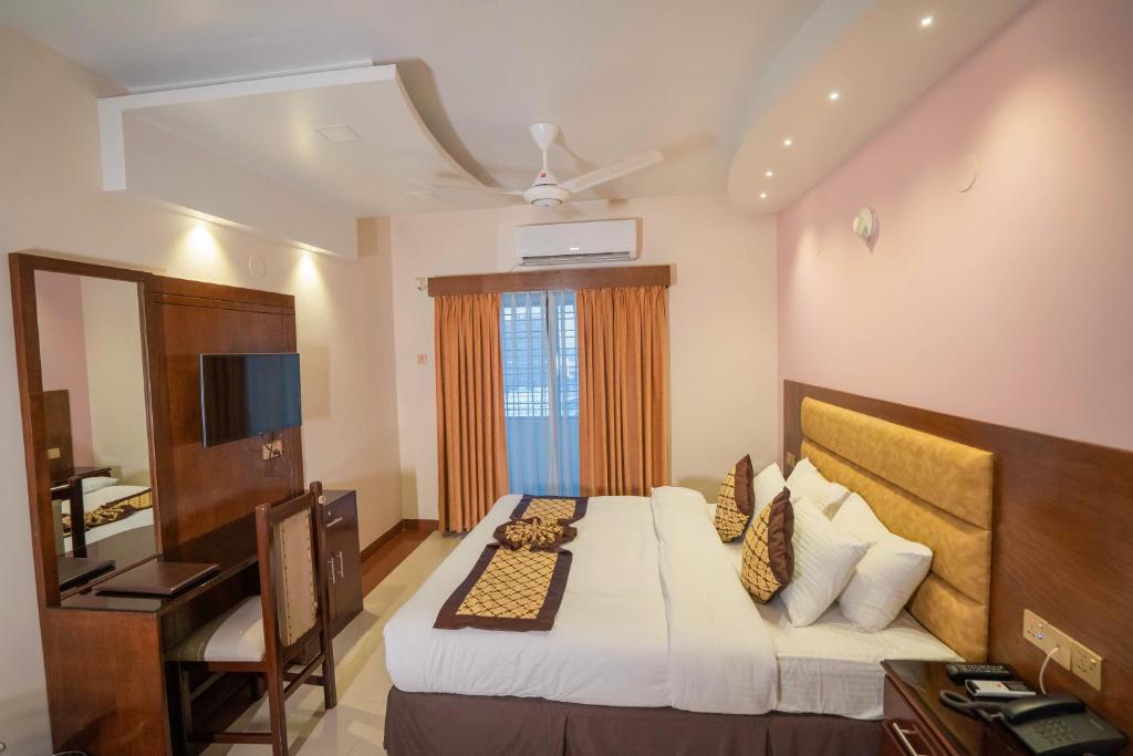 Central Inn Hotel & Suites