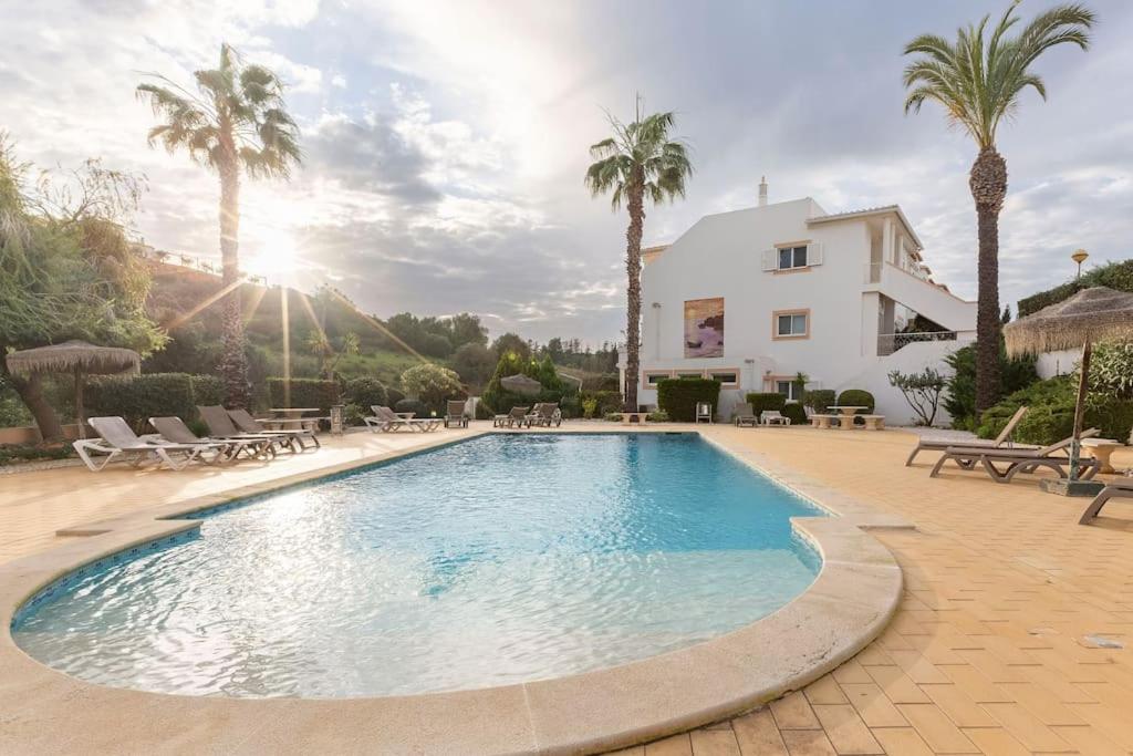 Ferragudo, Ferragudo