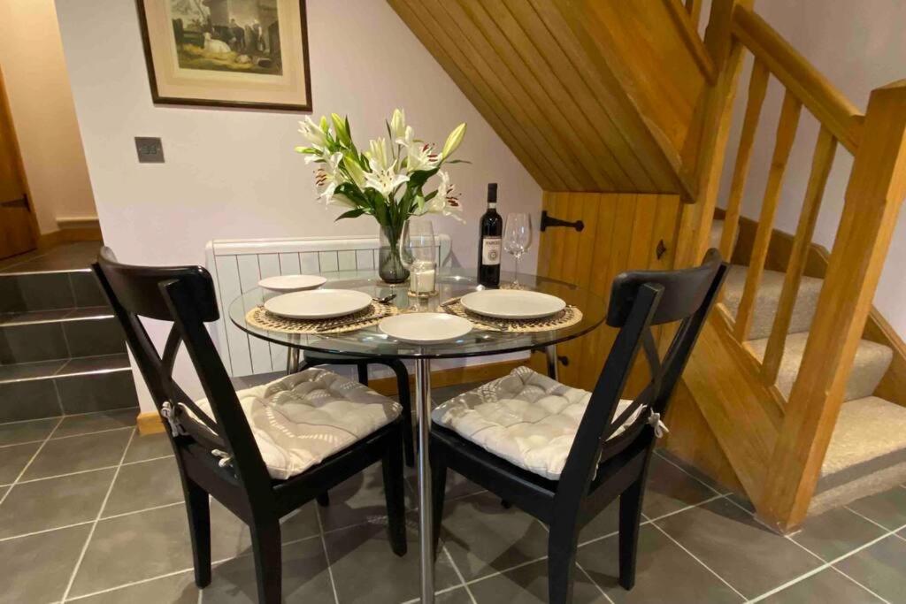 Oaklands Cottage, Monmouth photo 4