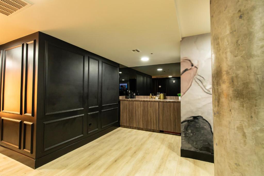 Kitchen, The Lexi Las Vegas - 21 and over Hotel  in Las Vegas (NV)