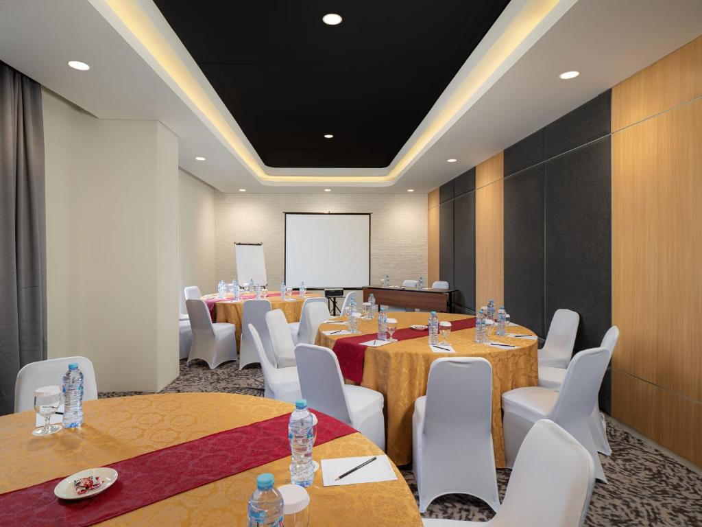 Sala de reuniões / Salões de baile