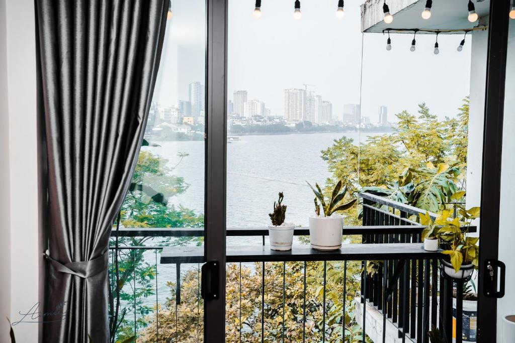 Aimee House &#8211; Trích Sài