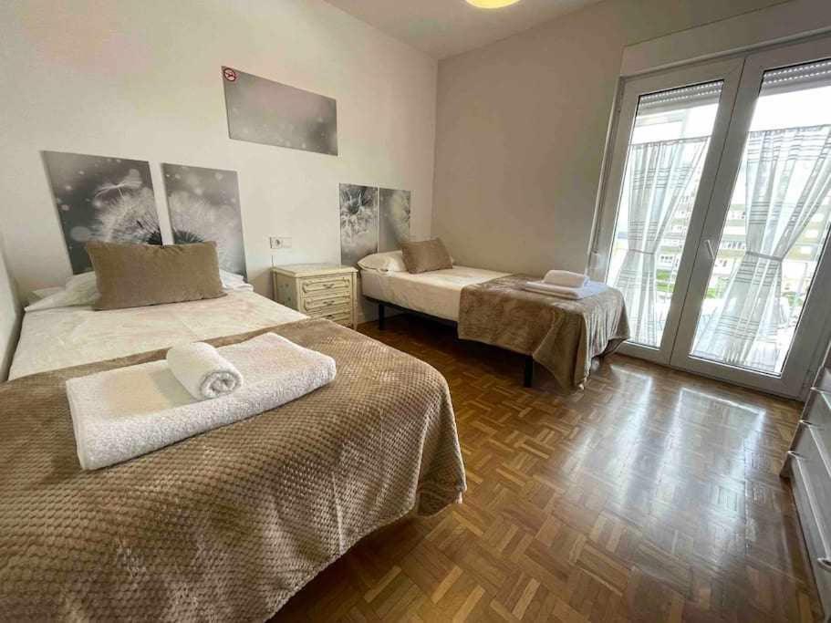 Oak Flat - Oakplaces - 2