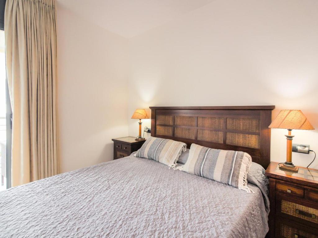Apartamento en primera línea de mar en Roses con terraza - ES-228-90 - 4
