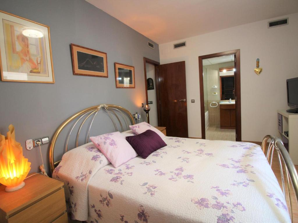 Apartamento con Terraza y Parking a 400m de la Playa del Port en Llançà - ES-228-156 - 2