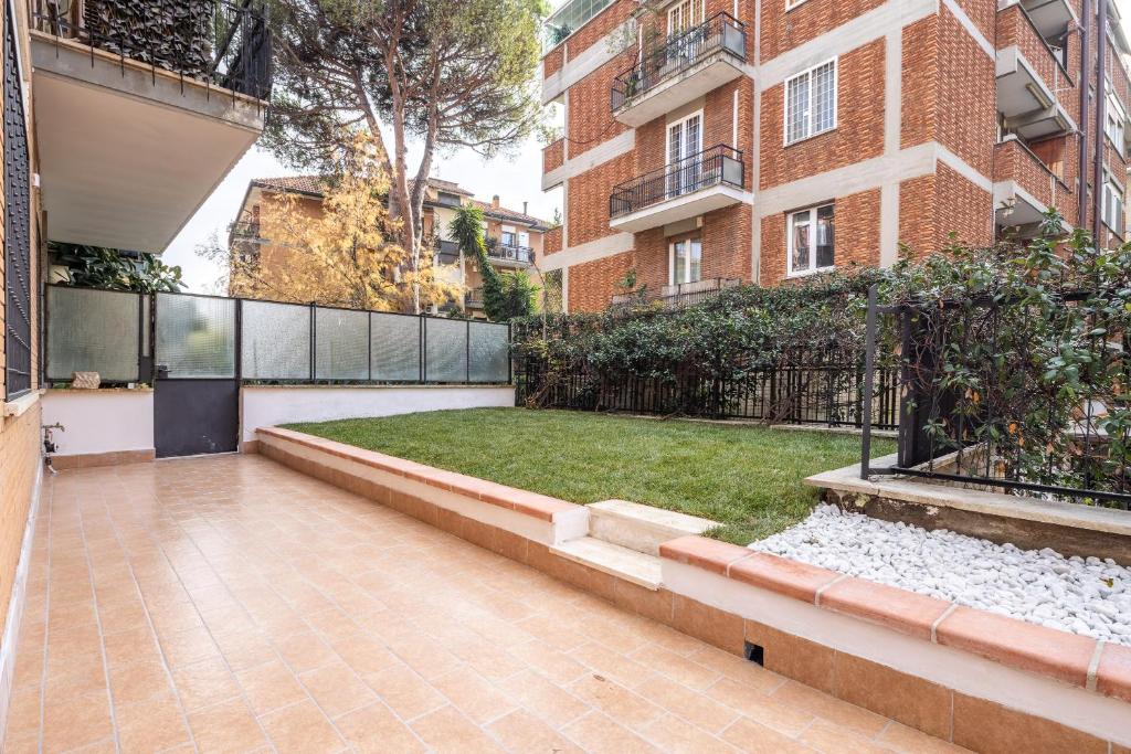 Garden House by BuddyRent - 2