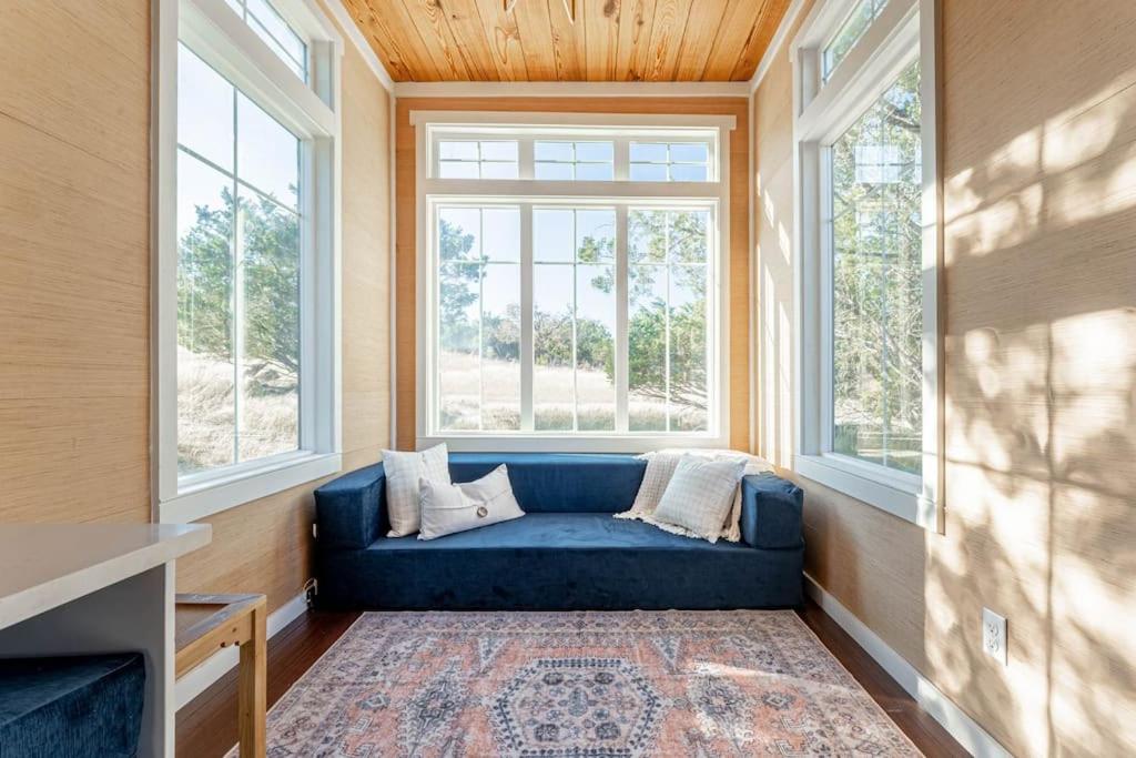 Walnut Horizon Tiny Home With Observation Deck, Luckenbach