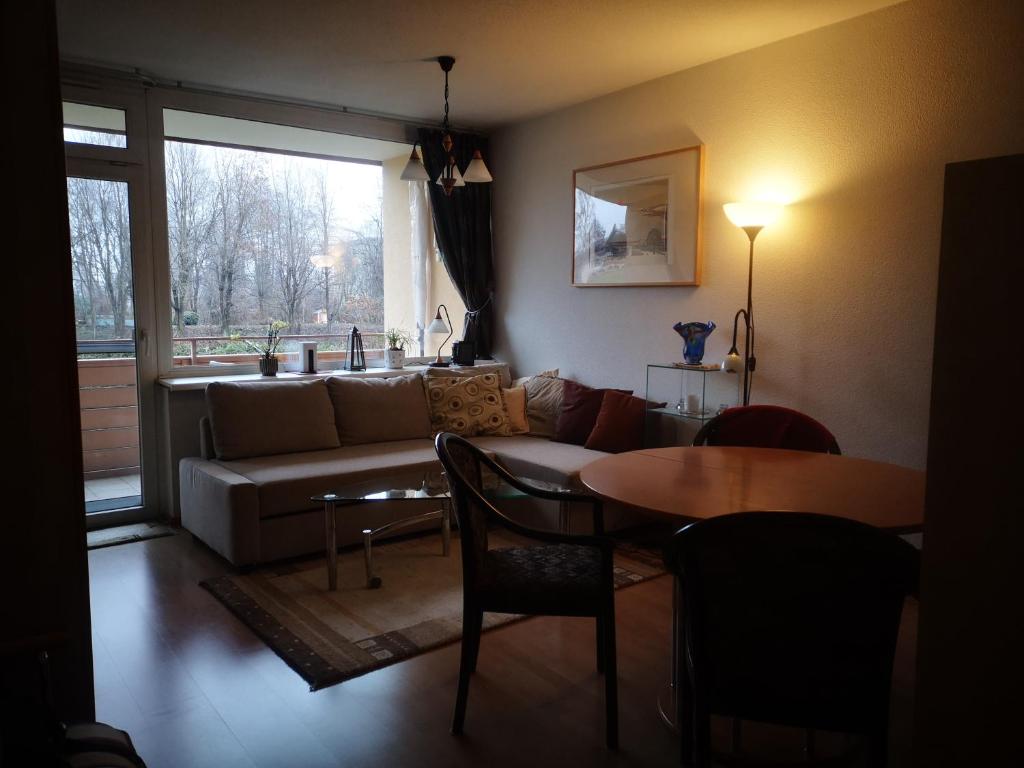 Kärnten Ossiacher See - See Apartment, zwei Zimmer Ferienwohnung mit Seezugang und Schwimmhalle - 2