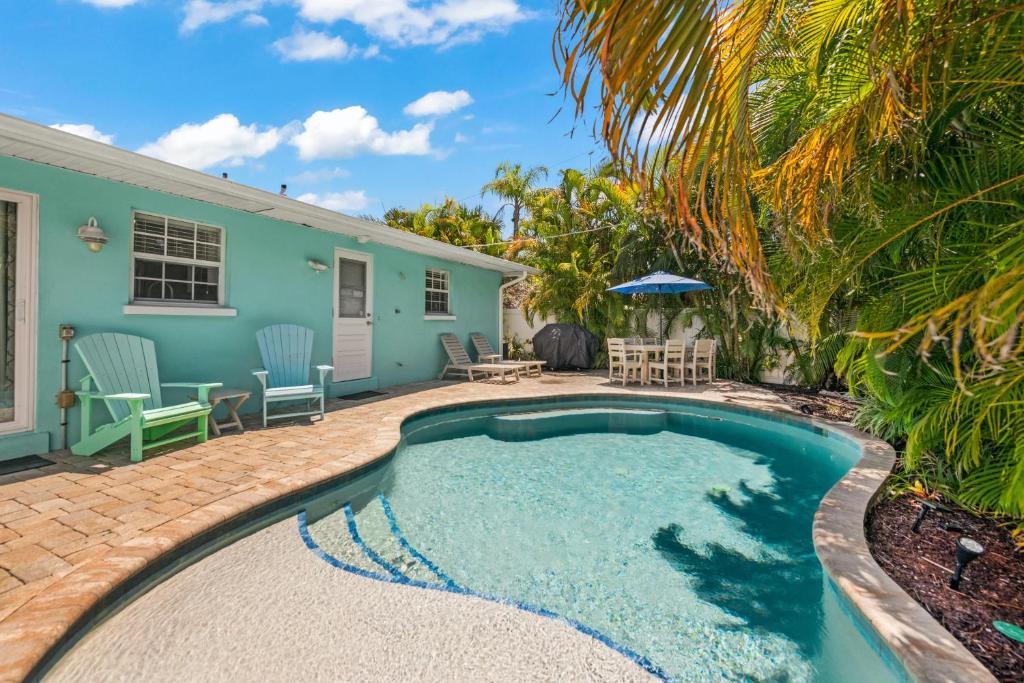 Escape to Serenity A, Holmes Beach