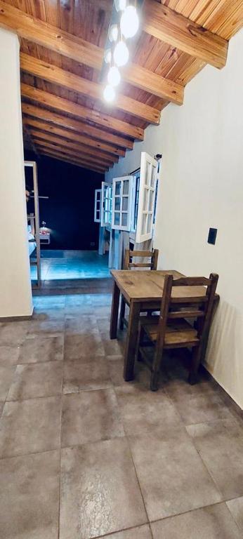 Monoambiente Luminoso con Pileta y asador - 2