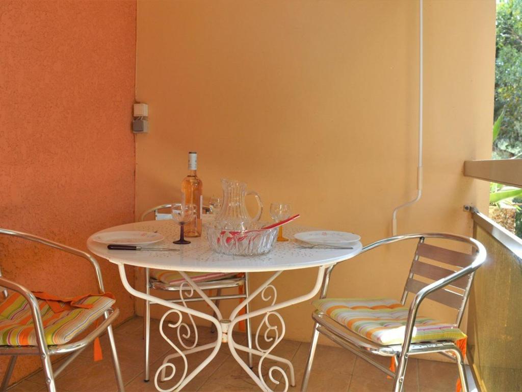 Appartement 2P 4 Couchages avec Balcon et Garage - Proche Plage et Commerces - FR-1-251-520 - 2