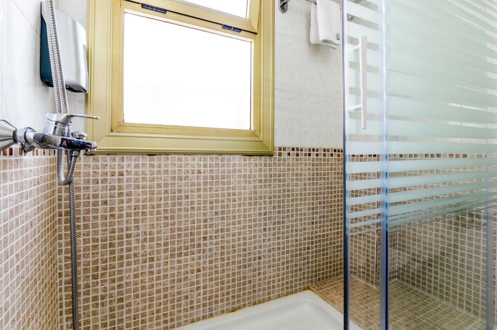 Hotel Mediterraneo photo