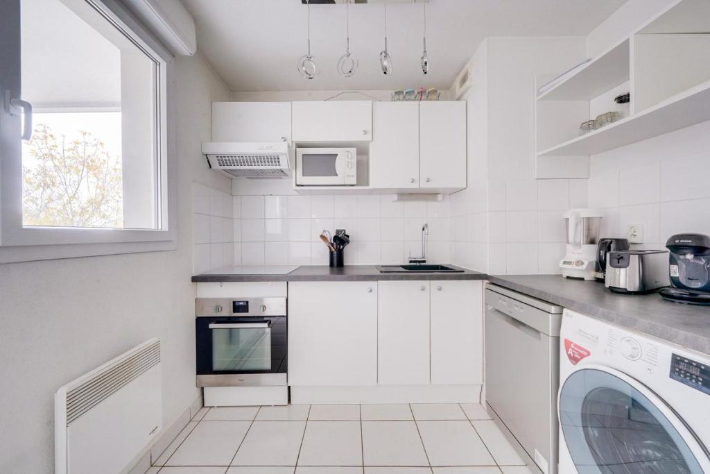 Bordeaux Bastide apartment with parking - 3
