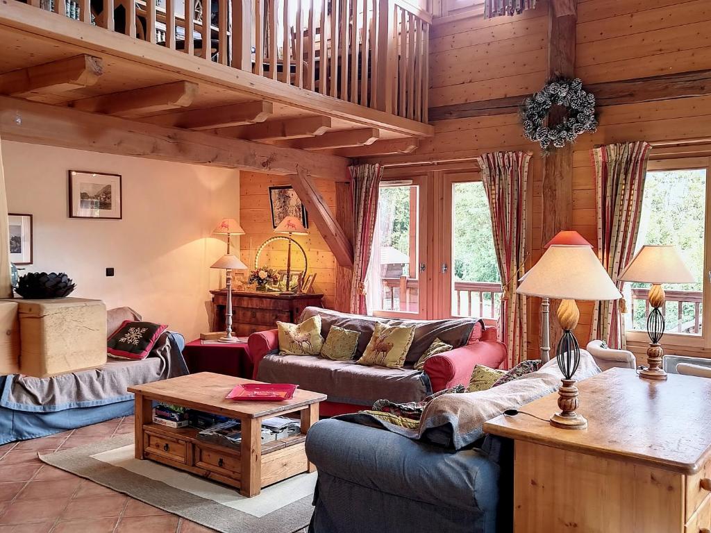 Chalet rénové 3 étoiles, 14 pers, vue Mont Blanc, Wifi - 1
