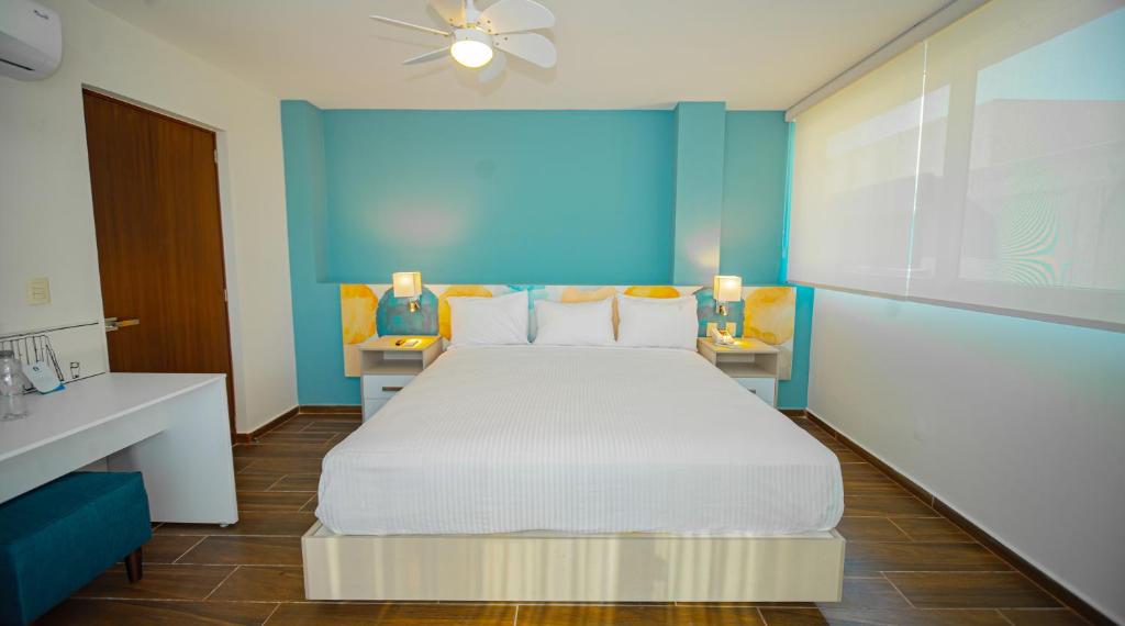 Vista Express Guadalajara Expo SureStay Collection by BW - 1