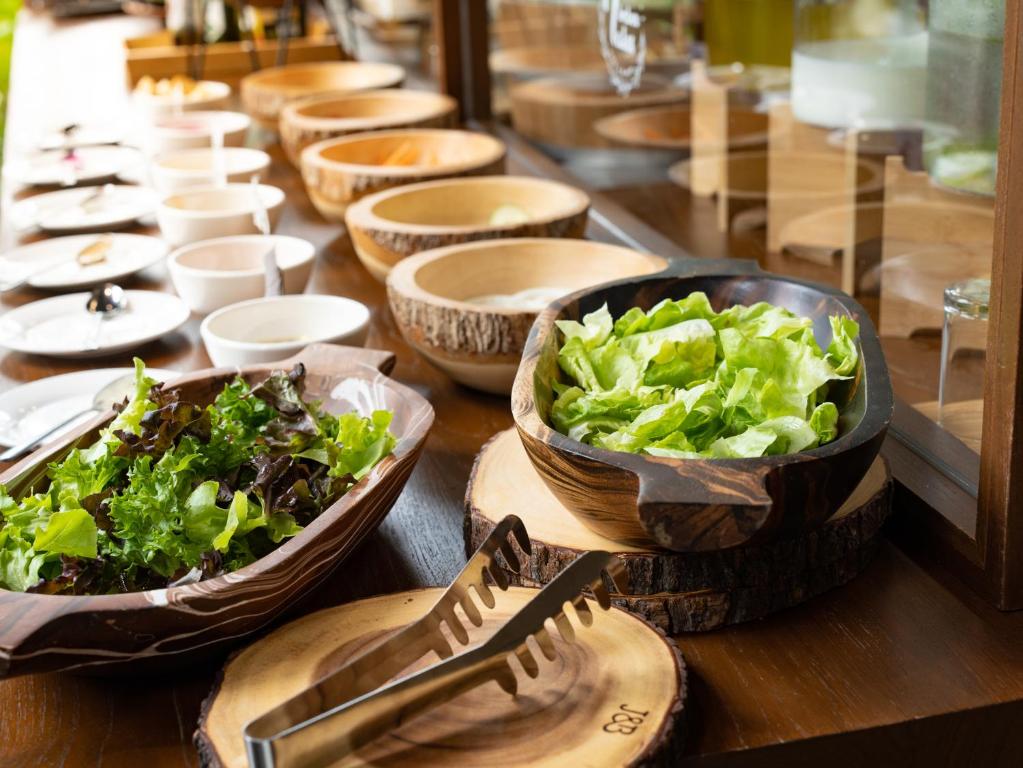 อาหารและเครื่องดื่ม