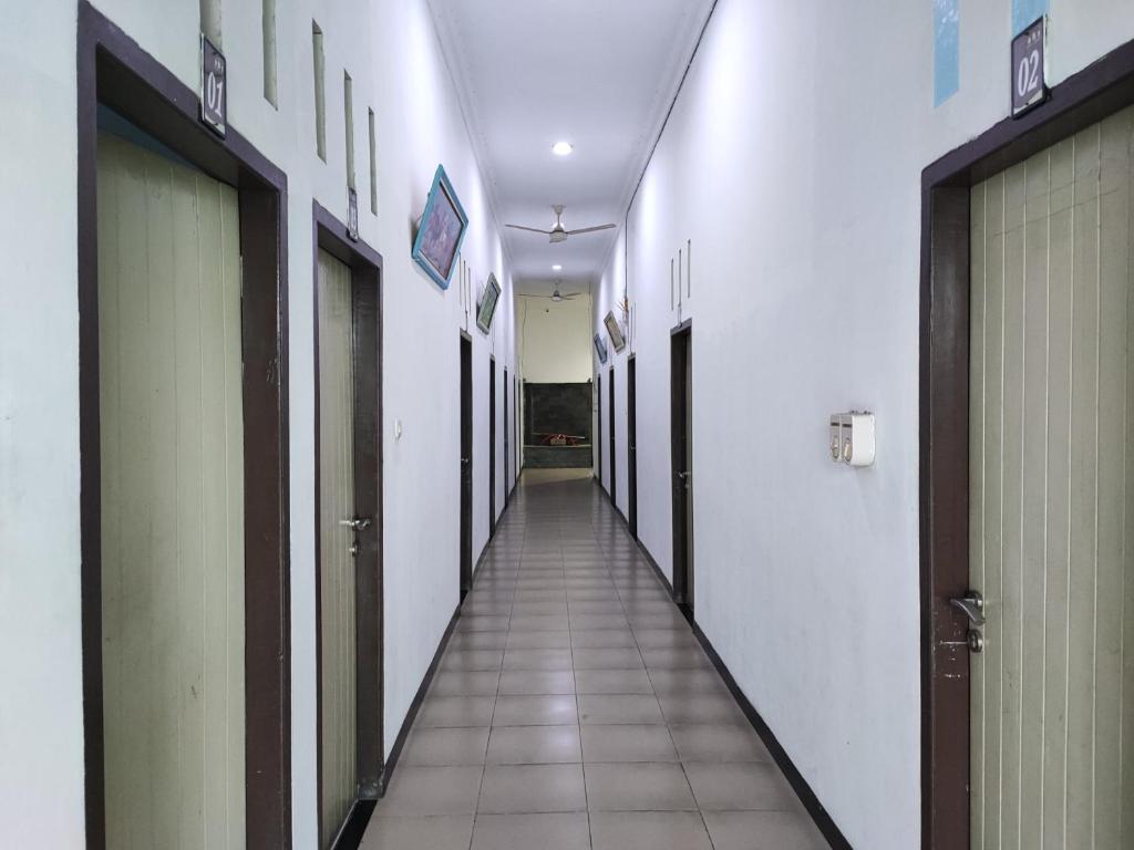 RedDoorz Syariah near Universitas Batanghari Jambi 館内設備