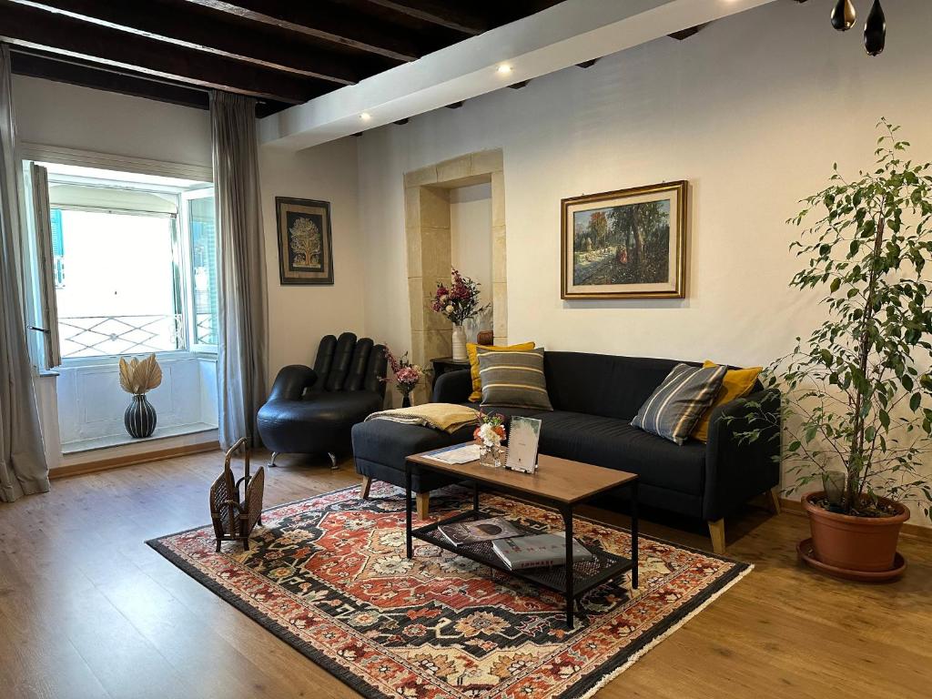 Appartamento storico di 130 mq al Tempio di Apollo, Syrakusy