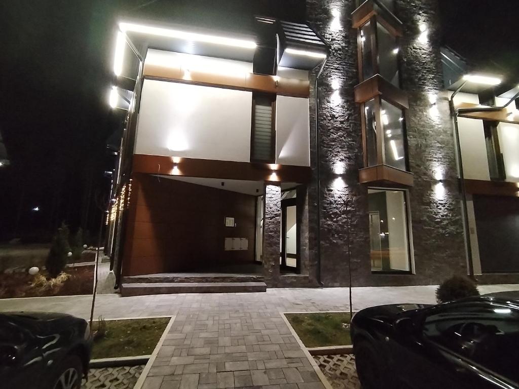 Borovi 24, Divčibare