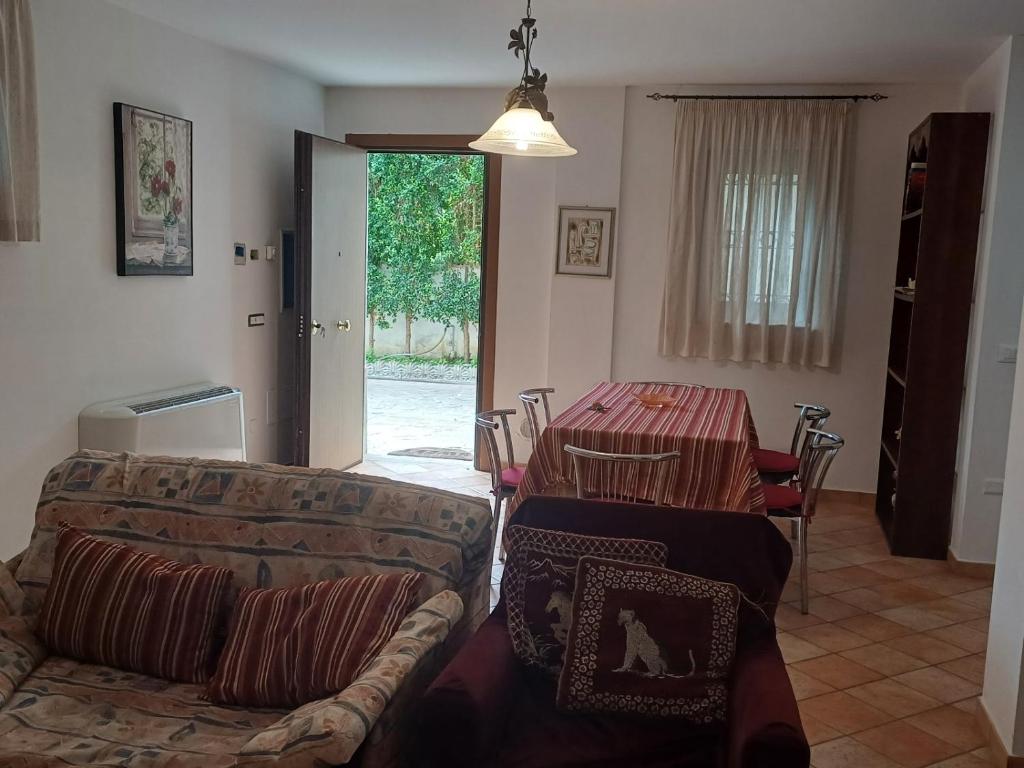 Splendida Taverna In Villa