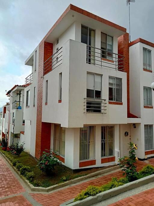 Casa en Condominio - Fusagasugá - 1