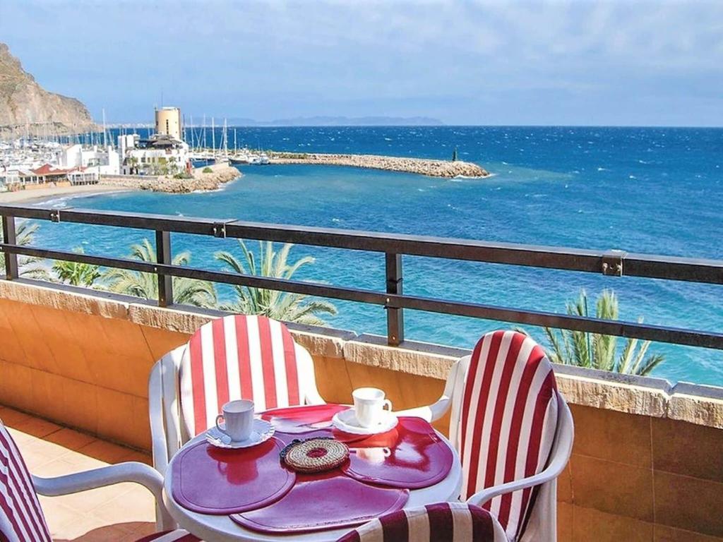 Seaside Escape in Aguadulce - 5