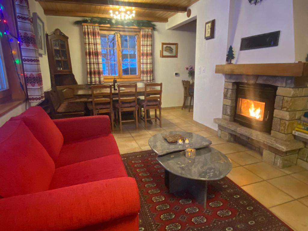 Chalet Rustique à La Tzoum' - 2