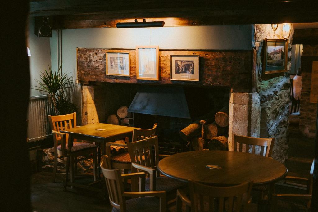 The Heathfield Inn, Honiton photo 7