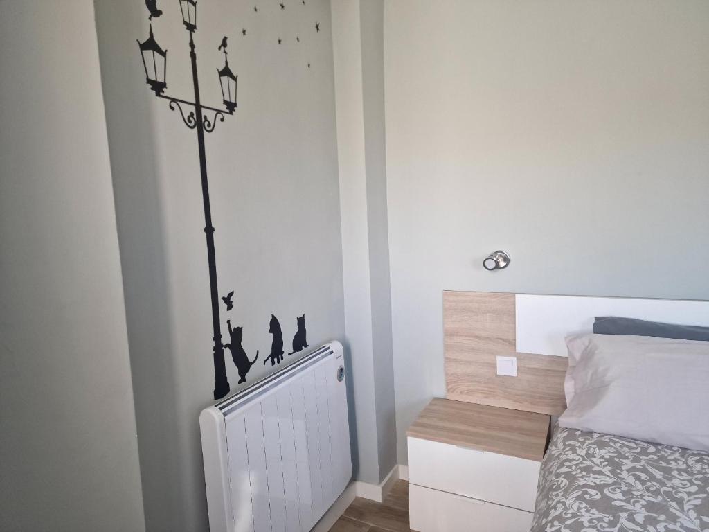 PASARELA ALMOZARA HOME & Parking gratis - 3