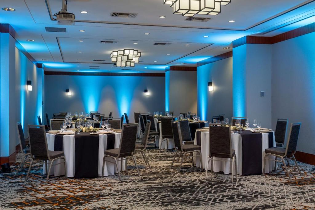 Delta Hotels Vancouver Downtown Suites 会議室