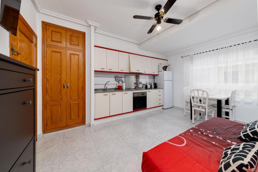 Lovely Apartment Near The Sea - 4