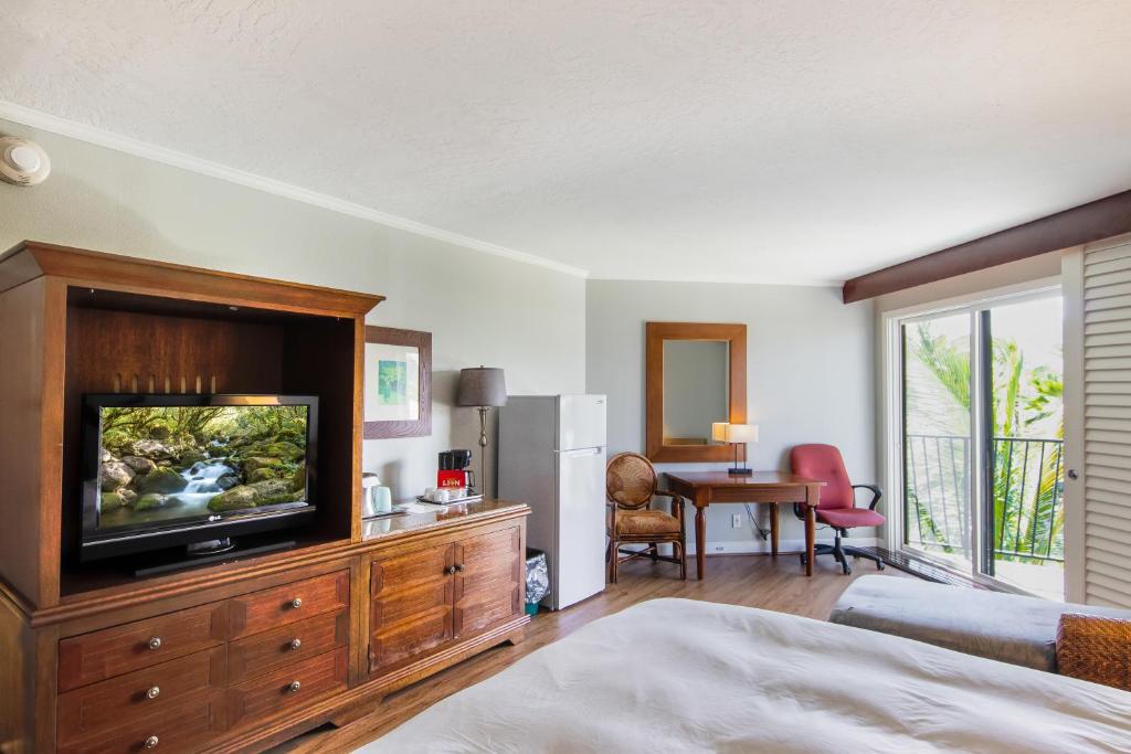 Kauai Beach Resort Room 2401